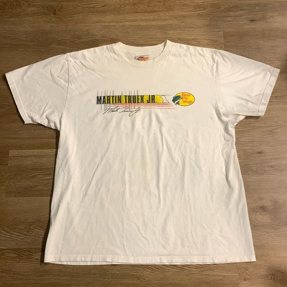 Martin truex Jr Men’s XL t-shirt nascar bass pro shops - Picture 2 of 9